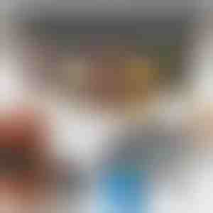 Set de 24 de borcane pentru condimente Deco Haus cu capace din oțel inoxidabil - etichete, pâlnie, perie, marker - se potrivește rafturilor pentru condimente cu 4 rafturi - borcane de depozitare și distribuire 120 ml, 10,5 x 4,3 cm